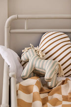 Knuffel paard Sam Aiden - Katoen - Groen/Wit - Kid's Concept - productfoto - afbeelding 3