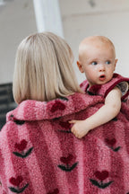 Babyvest Lulu Light – Cherry pattern – 100% wol – Alwero