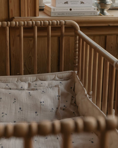 Bed bumper - Satin Quilted Crib Bumper - Organic cotton - Ecru - Garbo & Friends