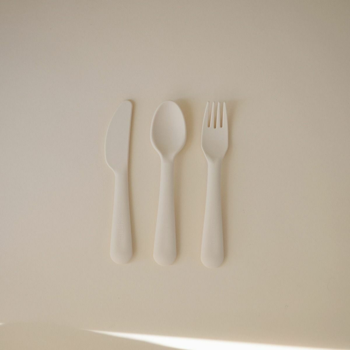 Bestekset baby - Niet-giftig plastic - Ivory - Mushie - productfoto