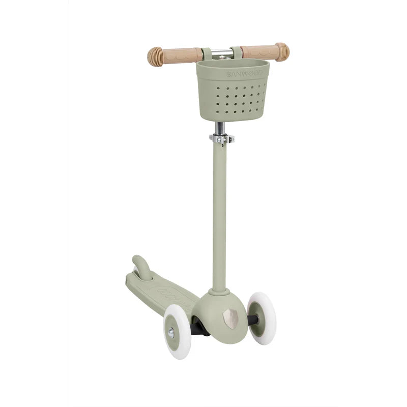 Eco step/scooter - Olive - 100% gerecycled materiaal - Banwood - productfoto