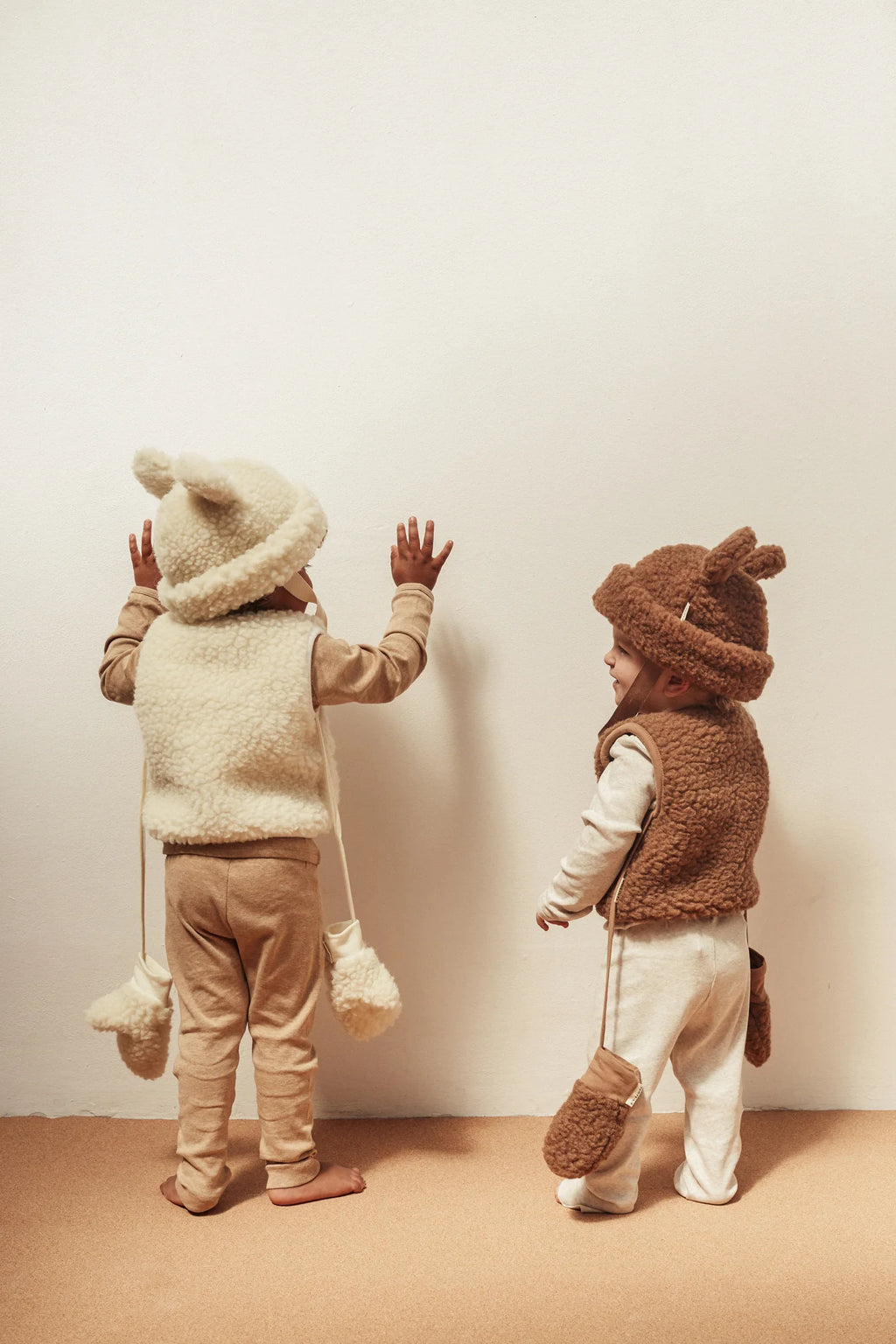 Milk Mittens – Wollen wanten met koord - 100% merinowol – BINIBAMBA