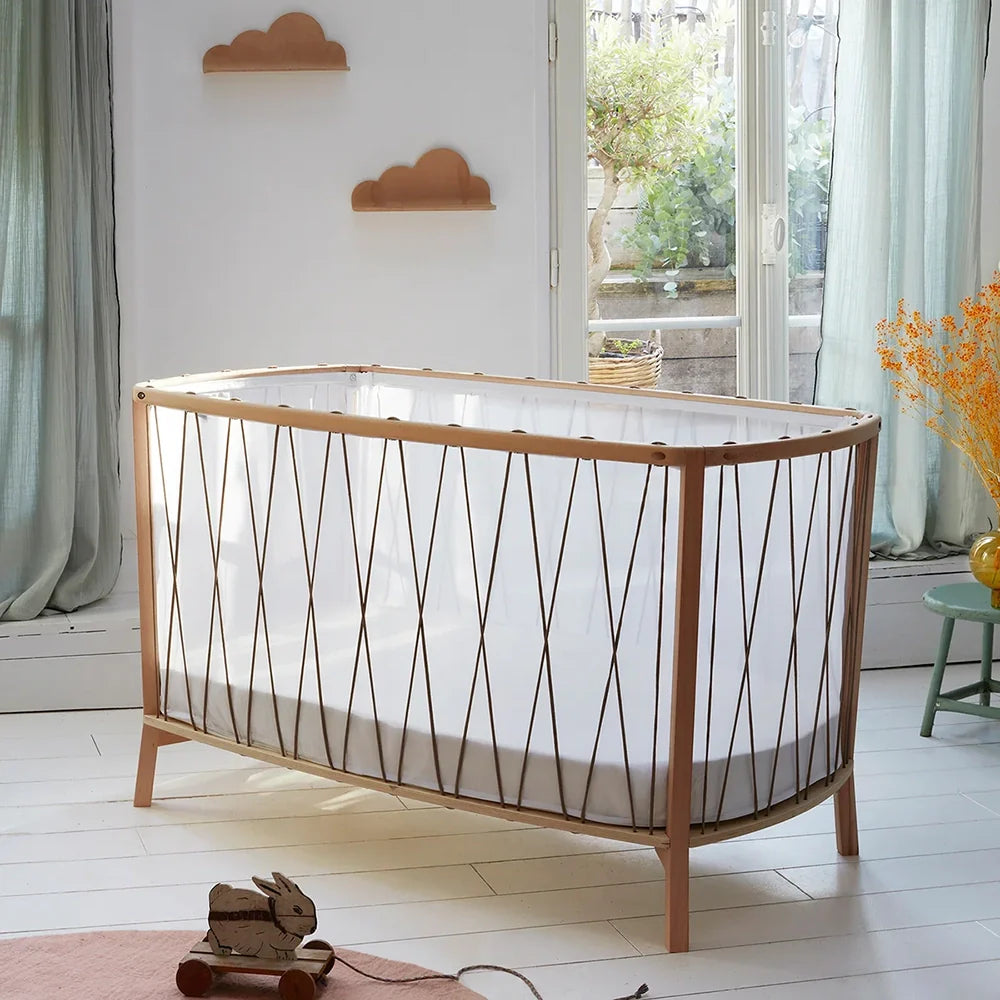 KIMI Evolving Baby Bed - Houten meegroei bed zonder spijlen 60x120 cm - Van 6 maanden tot 5 jaar - Charlie Crane