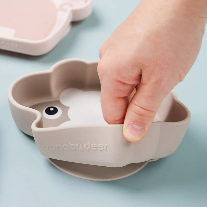 Zuignap bordje Schaap - Silicone Stick&Stay bowl - Sheepy - Sand - Done by Deer - productfoto - afbeelding 6