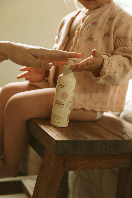 Natürliche Bodylotion - Baby & Kids - Hafer, Shea & Jojoba - Bio - Kenkô