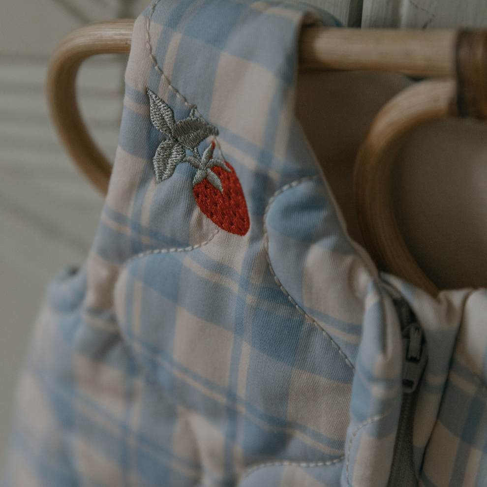 Gesteppter Schlafsack – Plaid Sky Blue – Bio-Baumwolle – Garbo&Friends