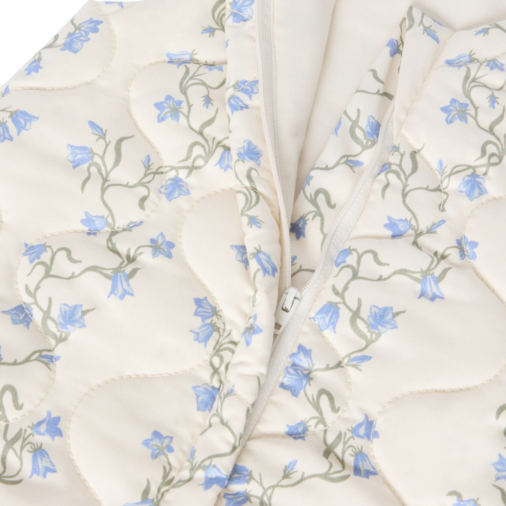 Gesteppter Schlafsack – Bell Flower/Blaues Blumenmuster – Bio-Baumwolle – Garbo&Friends
