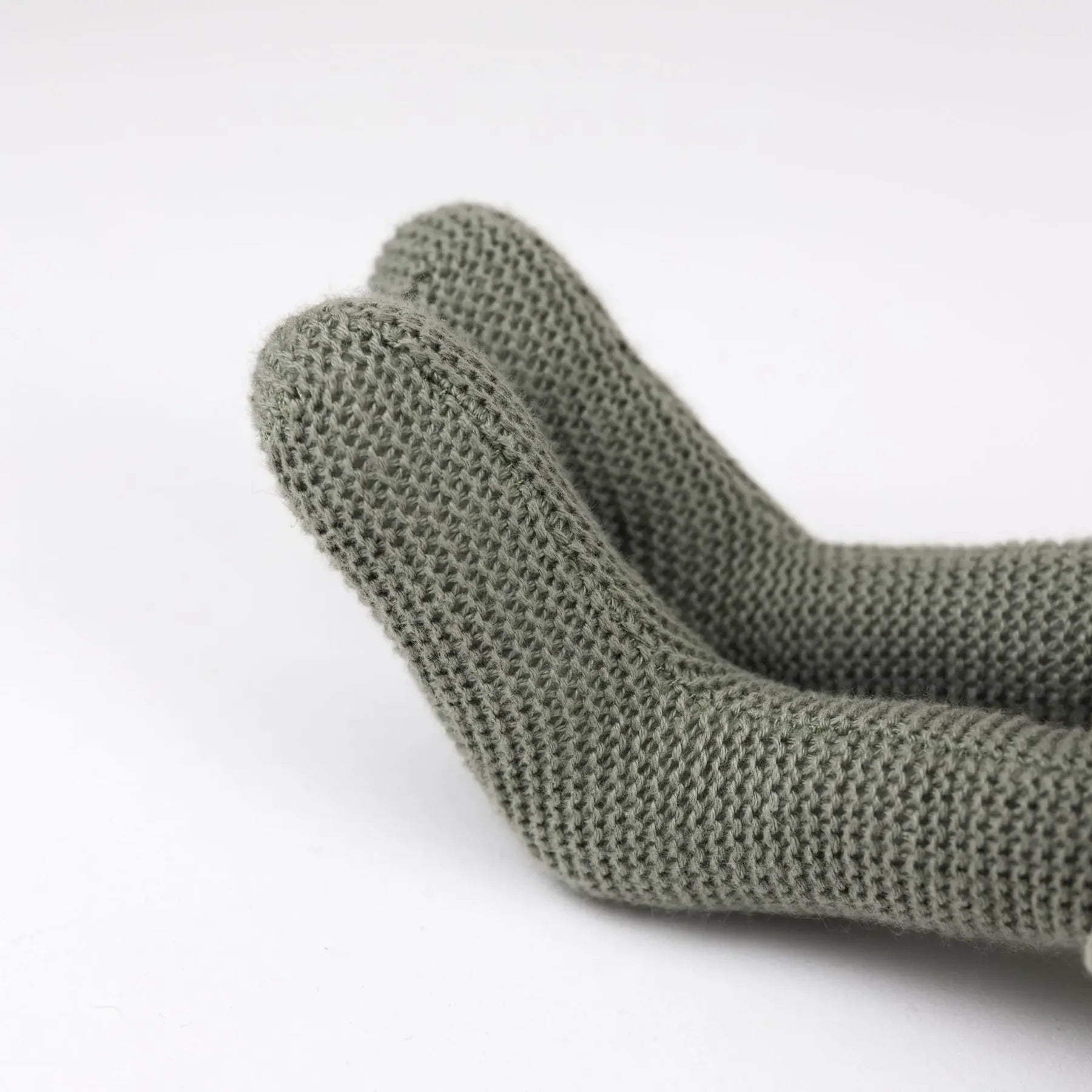 Jeremy de kikker - Katoenen knuffel met rammelaar - Egmont Toys - productfoto - afbeelding 4