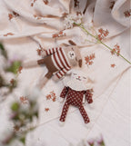Gebreid knuffel hondje/puppy - Striped sweater - Alpaca wol - Main Sauvage - productfoto