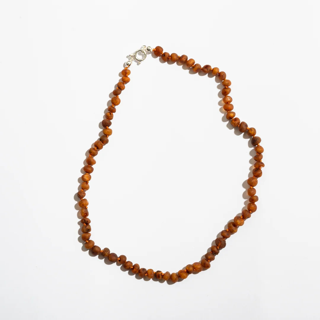 Raw Caramel Adult Necklace – Damenkette aus rohem karamellfarbenem Bernstein – Nirrimis
