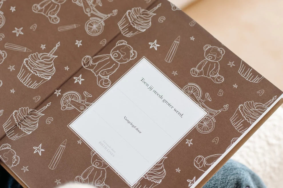 Toen jij steeds groter werd – Opgroei invulboek van 1 tot 10 jaar met herinneringen en mijlpalen – Birth Lines