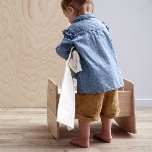 Kid´s Concept - Houten Speelgoed Schommel Poppenbedje - Inclusief beddengoed - Rubberhout - Kid's Concept - productfoto