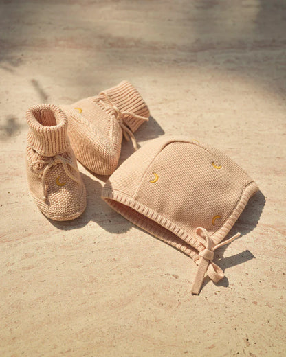 Knitted Hat and Booties Set - Gift Set - Organic Cotton - Moonboon