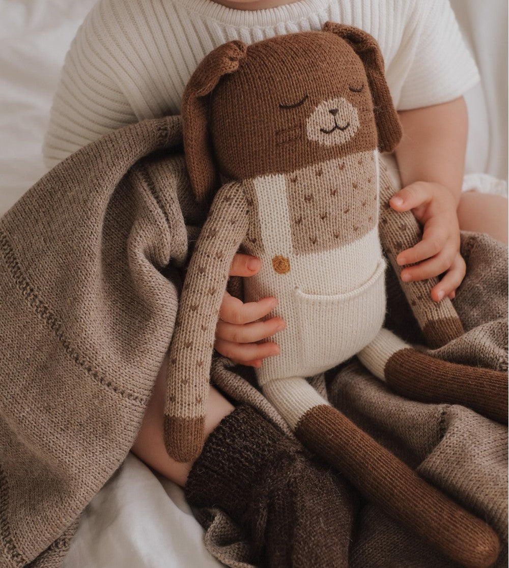 Grote konijnen knuffel - Large bunny - Ecru overall - Alpaca wol - Main Sauvage - productfoto