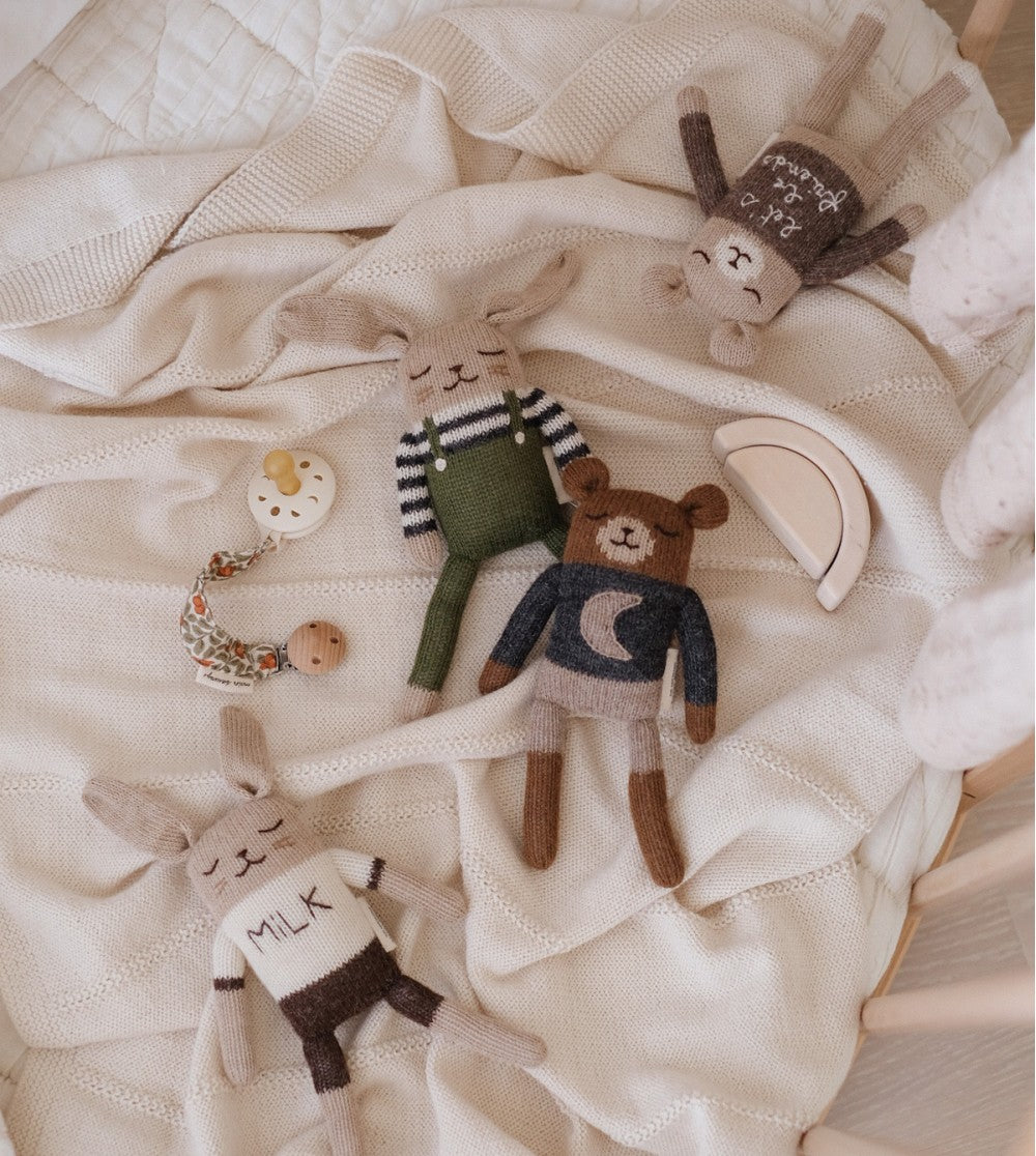 Gebreid knuffelbeertje/Teddy - Midnight - Alpaca wol - Main Sauvage x Organic Zoo - productfoto - afbeelding 3